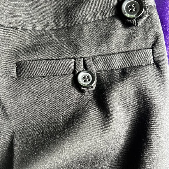 📌Tracy Evans Timeless Black Dress Shorts - Picture 9 of 13